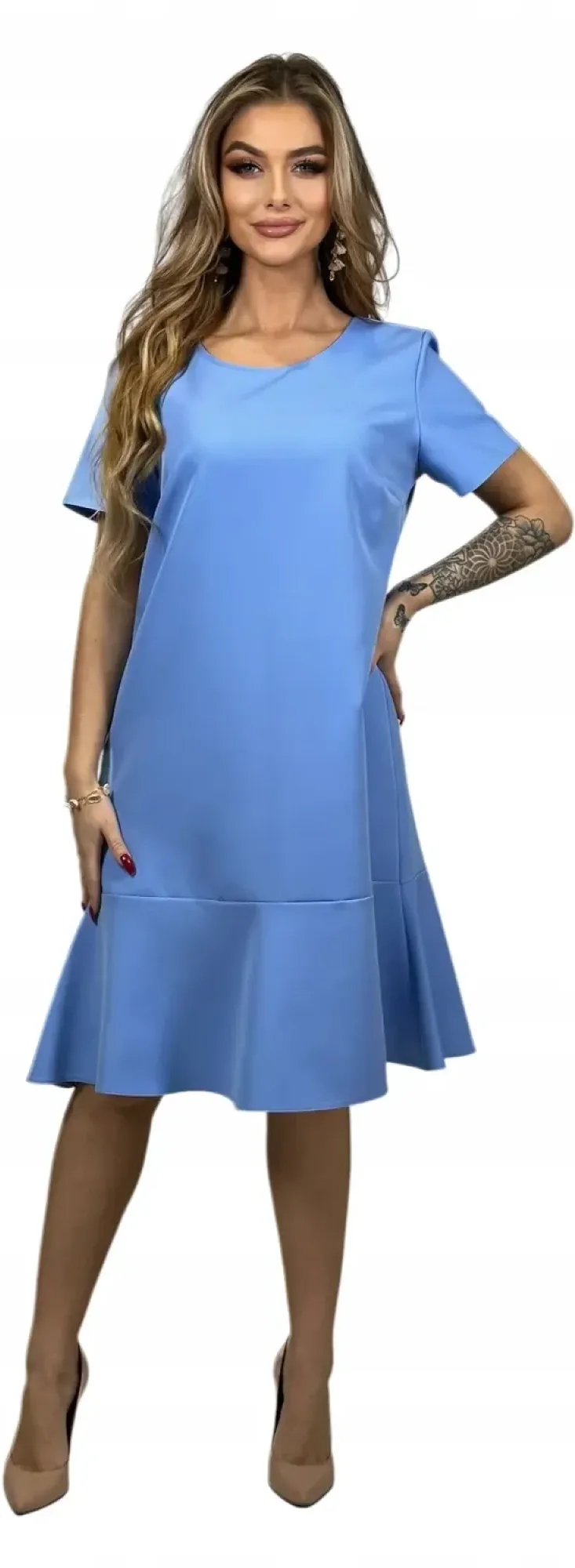 Błękitna Elegancka Sukienka z Falbanką